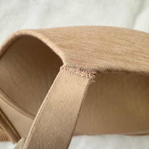 GapBody Breathe Wireless Bra 40C Rugby Tan Neutral Nude - Picture 7 of 8